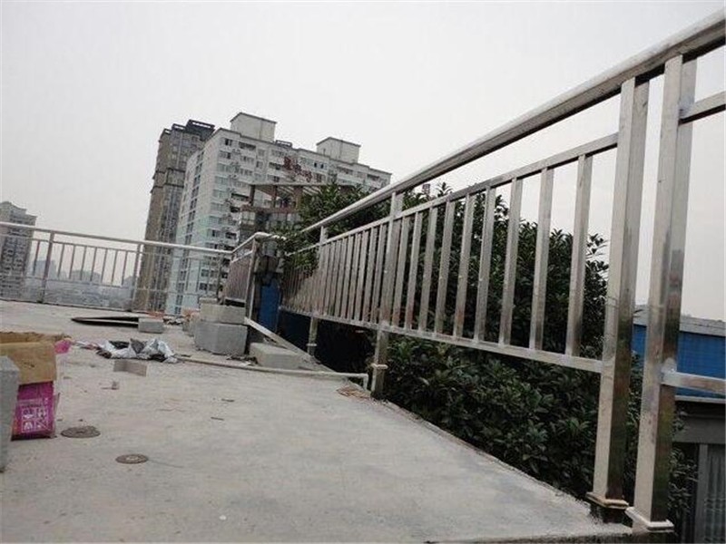 樓頂安全護欄 樓頂安全護欄