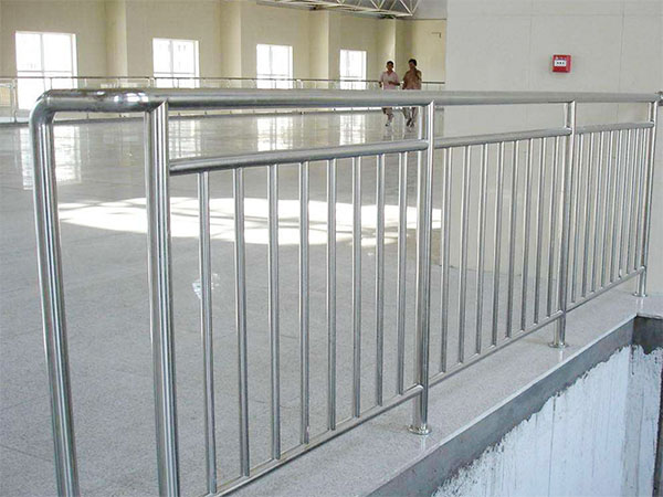 醫用不銹鋼制品的優點